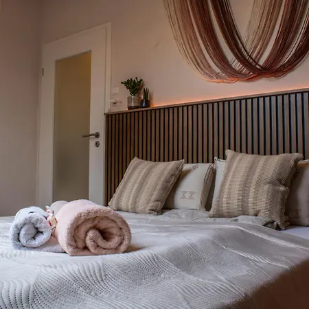 Romantische Mit Balkon Und Sternenblick