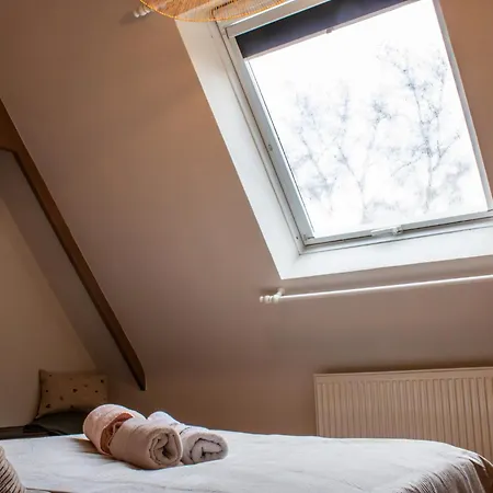 Romantische Dachbalkon Mit Herkulesblick * Kassel